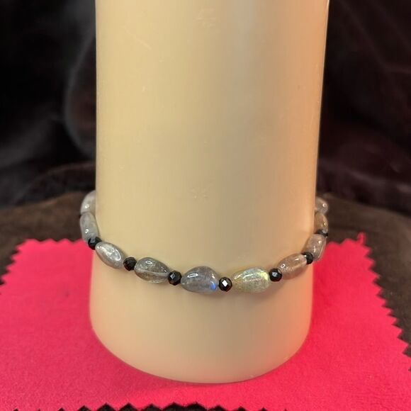 Labradorite & Black Spinel Sterling Silver Bracelet 7.25” - Picture 1 of 8